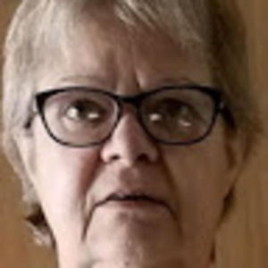 Meet your Posher, Carol